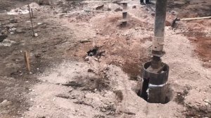 Сваи с расширением. Бурение под фундамент ямобуром ISUZU