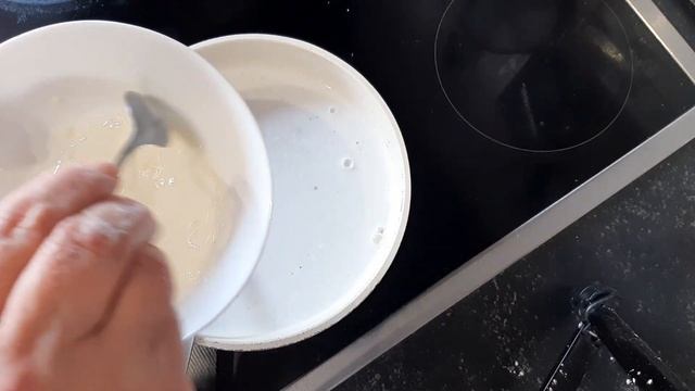 Десерт из кокосового молока. Очень лёгкий и вкусный