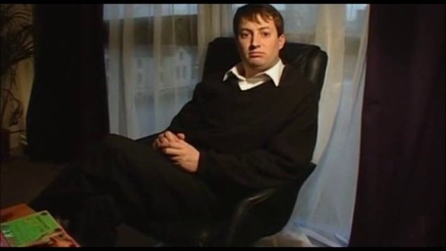 Peep Show - How thick is wall? смотреть онлайн