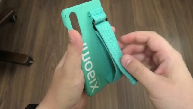 ОРИГИНАЛЬНЫЙ ЧЕХОЛ XIAOMI СПУСТЯ 2 ГОДА! Слабые места и стоит ли покупать? смотреть онлайн