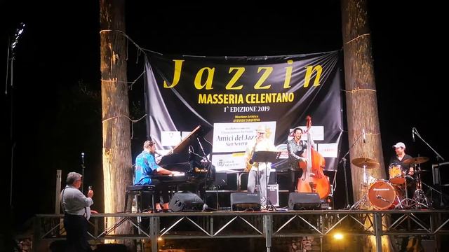 WALTER RICCI TRIO meets MICHAEL ROSEN - JAZZIN MASSERIA CELENTANO 3 Luglio 2019 смотреть онлайн
