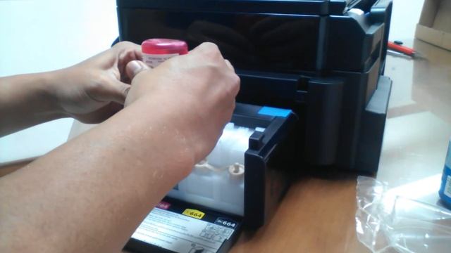 cara isi tinta pertama pada printer baru epson l355 смотреть онлайн