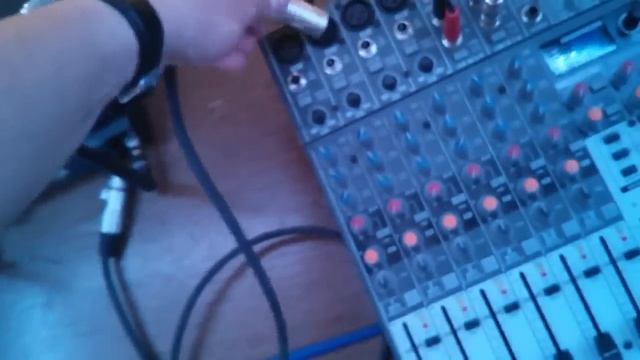 behringer 1204fx подключение смотреть онлайн