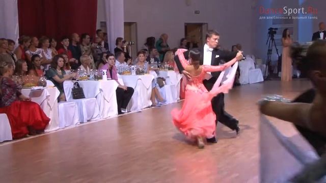 All couples, 1/4 Tango смотреть онлайн