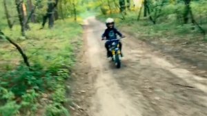 Приключения Дениса на ПитБайке Гренни в лесу Новая машинка Сборник   2 серии подряд