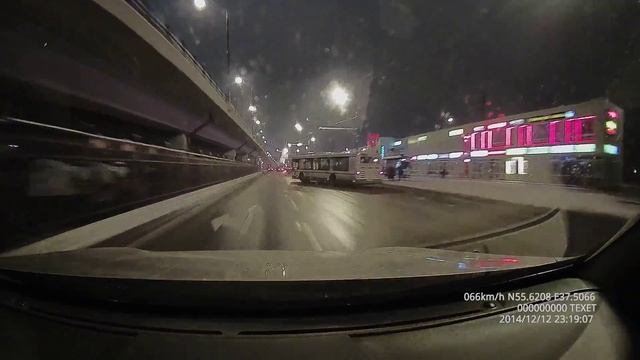 teXet571g, pal, auto, night, city, wet snow смотреть онлайн