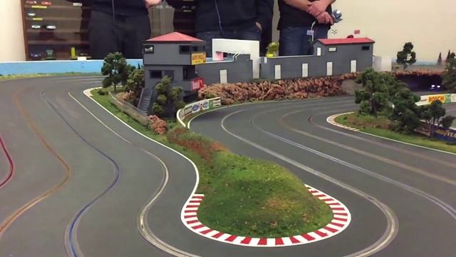 Slot Car Racing - Gully Racetrack смотреть онлайн