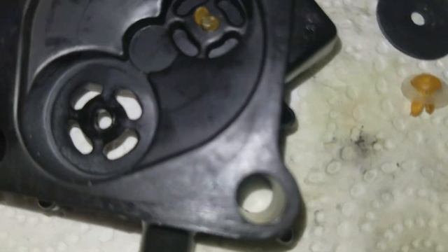 1995 115 Mercury fuel pump rebuild смотреть онлайн