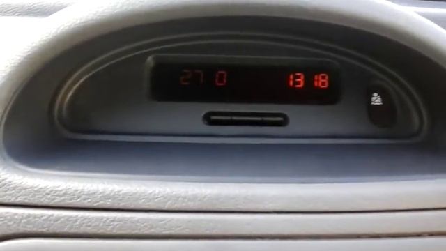 Renault Clio 1.2 how to enter radio codes.Reg.02 смотреть онлайн