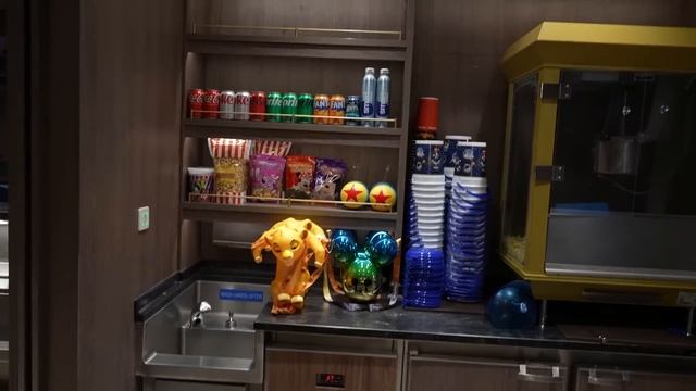 Our Disney Wish Cruise Weekend 2024 | Embarkation Day With 2 Kids, Castaway Club Gifts & 1923 Dinne смотреть онлайн