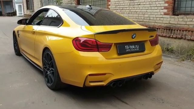 Выхлопная система M Perfomance на BMW M4 F82