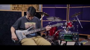 Ibanez SRFF805 Bass Demo - American Musical Supply