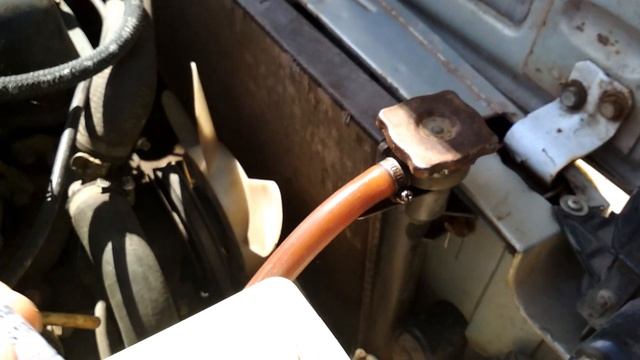 Нива 2131 Ремонт радиатора холодной сваркой смотреть онлайн