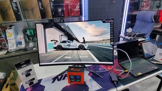 មិនមែន MSI Tabao លក់តំលៃមិនធ្លាប់មានដើម្បីយកលុយសងក្រុមហ៊ុន MSI ម៉ូនីទ័រកោង 32" 2K 165hz 1ms смотреть онлайн