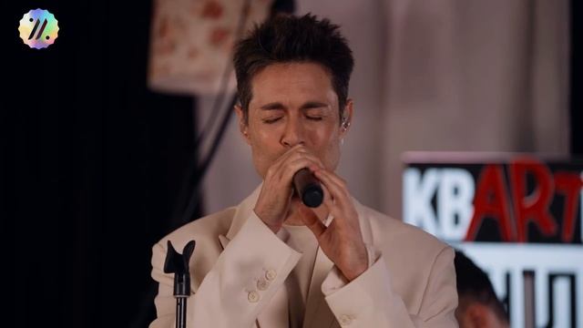 Замечательный очередной квартирник с Ярославом Сумишевским и Марком Тишманом смотреть онлайн