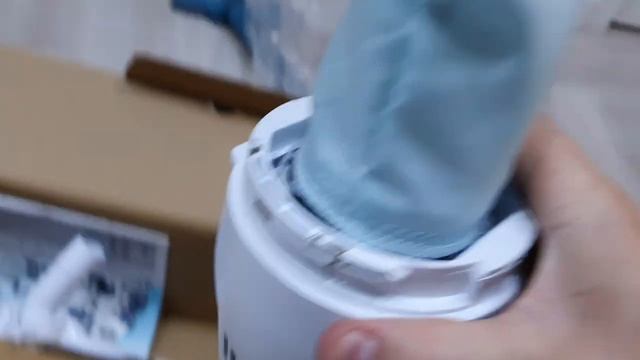 Аккумуляторные пылесосы Makita DCL180 & DCL181FZWX смотреть онлайн