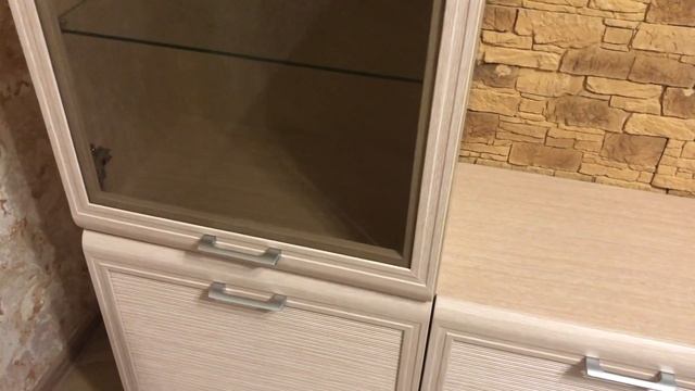 ПРИВЕЗЛИ МЕБЕЛЬ в зал. ОБЗОР мебели фабрики Лером с магазина КАЛИНКА. Пенал и тумба. смотреть онлайн