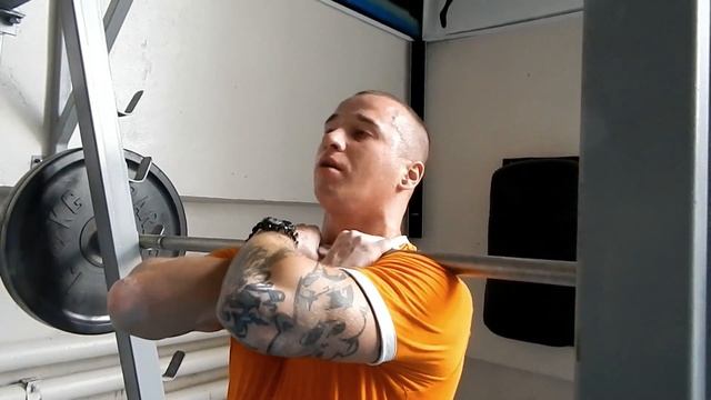 Кирилл и Наталья Слеповы. Тренировка ног. Академия Бокса 17.08.14 смотреть онлайн