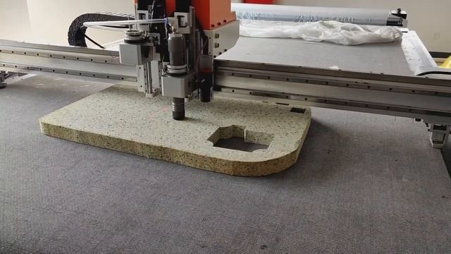 1600*2500MM Pneumatic knife foam rubber cutting Резка поролона пневматическим ножом смотреть онлайн