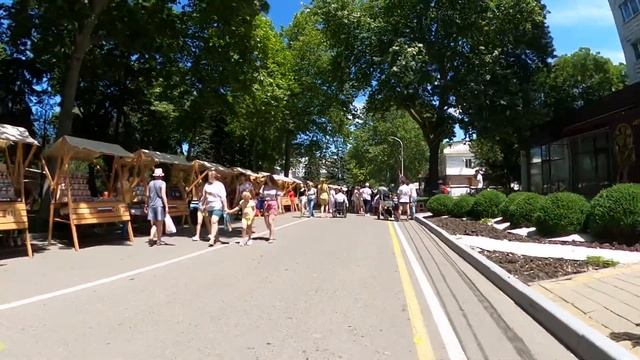 12.06.2021. Анапа. Театральная площадь. смотреть онлайн