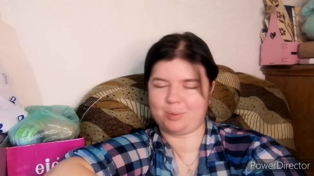 Переезд! Теперь будет...как раньше ? сплетни? куда же без этого?! Всем все надо знать! смотреть онлайн