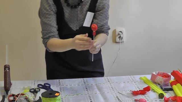 Букеты из конфет. Тюльпаны из гофрированной бумаги смотреть онлайн
