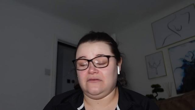 WHAT I EAT IN A DAY AND LITTLE WEIGHT CHAT... *NEW YEAR NEW GOALS* смотреть онлайн