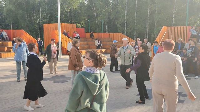 Сергеич Арзамасский - Музыкальная среда в парке А.П. Гайдара 21.06.2023 г. часть 1 смотреть онлайн