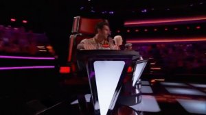 Парень перепел 'Sia   chandelier' Шоу Голос