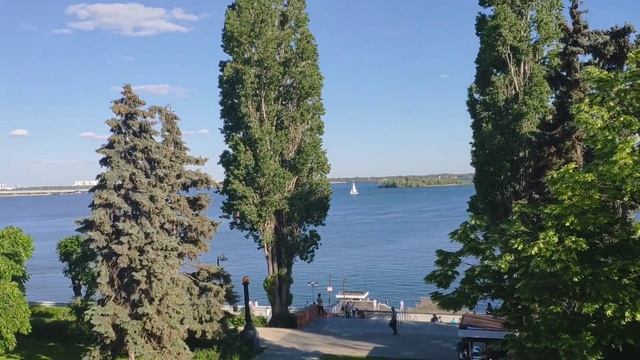 Белеет парус одинокий... смотреть онлайн