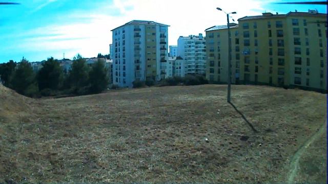 My first FPV flight with the MJX Bugs 8 смотреть онлайн