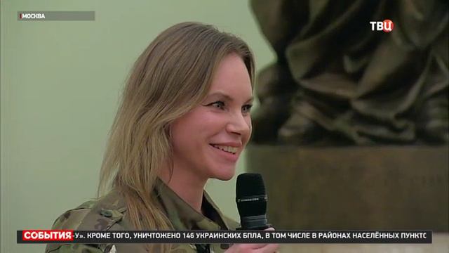 Владимир Путин в Кремле встретился с победителями конкурса управленцев "Лидеры России" смотреть онлайн