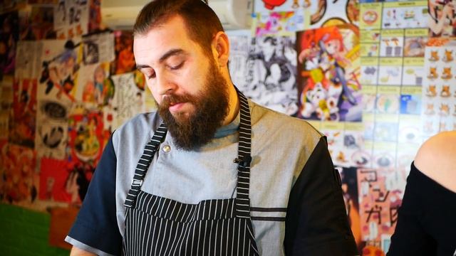 Канапе с селедкой. Крутон от мамы смотреть онлайн