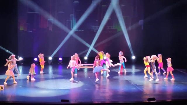 АРТ ИДЕЯ г. Вологда (А у нас во дворе) 2022 смотреть онлайн