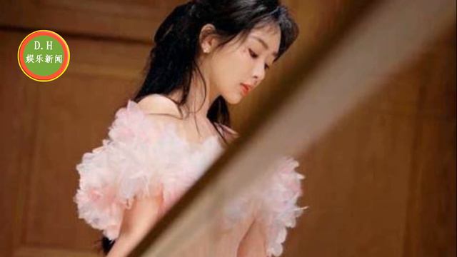 内娱顶流小花杨紫，跨年造型美爆了，肖战不愧为流量密码， смотреть онлайн