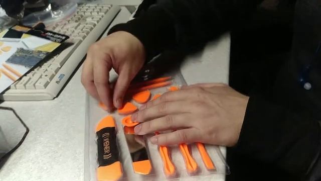 Обзор JAKEMY JM-OP15, 13 In 1. Набор для ремонта электроники.
