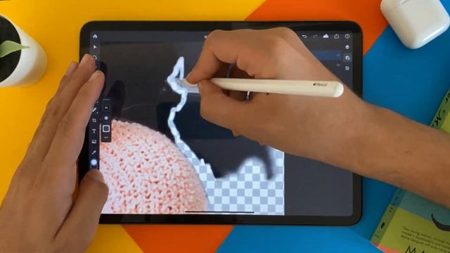 How To Erase Images Background With Photoshop CC 2019 On iPad Pro on iPadOS смотреть онлайн