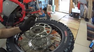 замена подшипников в заднем колесе мотоцикла эндуро