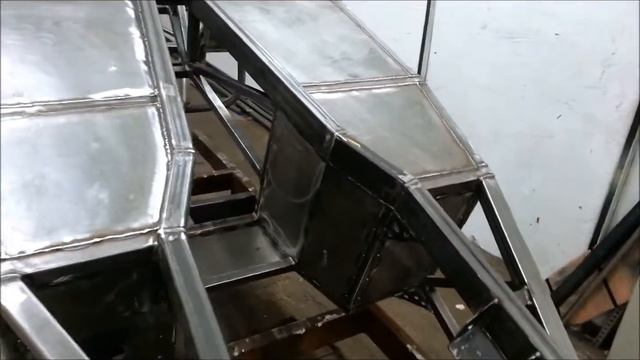 Locost Chassie Corvette C4 Suspension Ford V8