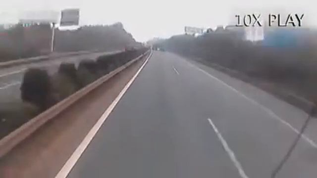 Водитель Porsche уснул за рулём смотреть онлайн