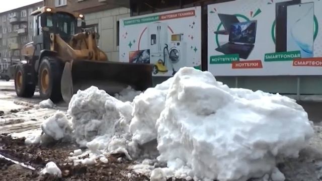 Коммунальщики напоминают владельцам бизнеса о своевременной уборке снега смотреть онлайн