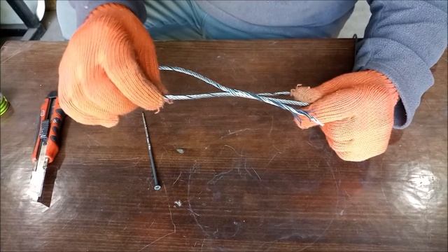 Завязать трос в петлю . Разорвем для проверки прочности. смотреть онлайн