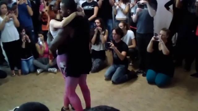 Tony Pirata & Sophie Fox - Kizomba (Jet aime) смотреть онлайн