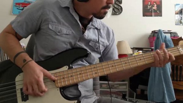 Duck Tales - Intro Theme | Bass Cover