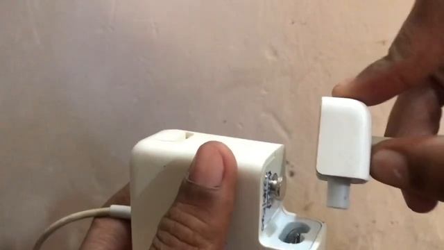 60W MagSafe 2 Power Adapter ( MacBook Pro with 13-inch Retina Display ) (brand Apple ) смотреть онлайн