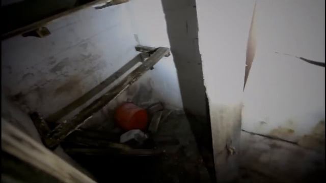 2 уровень - ВОДОПРОВОД МЕЧТЫ (The Backrooms) смотреть онлайн