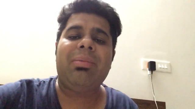 Ios 13 launched!! First impressions on iphone se india. смотреть онлайн