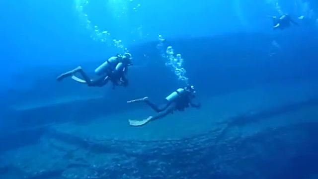 与那国でダイビング！海底遺跡メインテラスの全貌　三鷹市近辺でダイビングショップをお探しならアリエスへどうぞ смотреть онлайн
