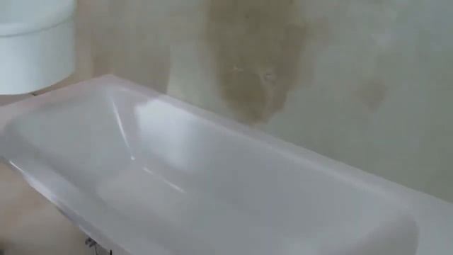 Установка акриловой ванны на ножках своими руками смотреть онлайн