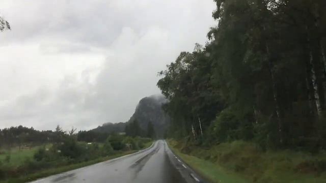 Норвегия - День 2. По северным дорогам к КьерагБолтену смотреть онлайн